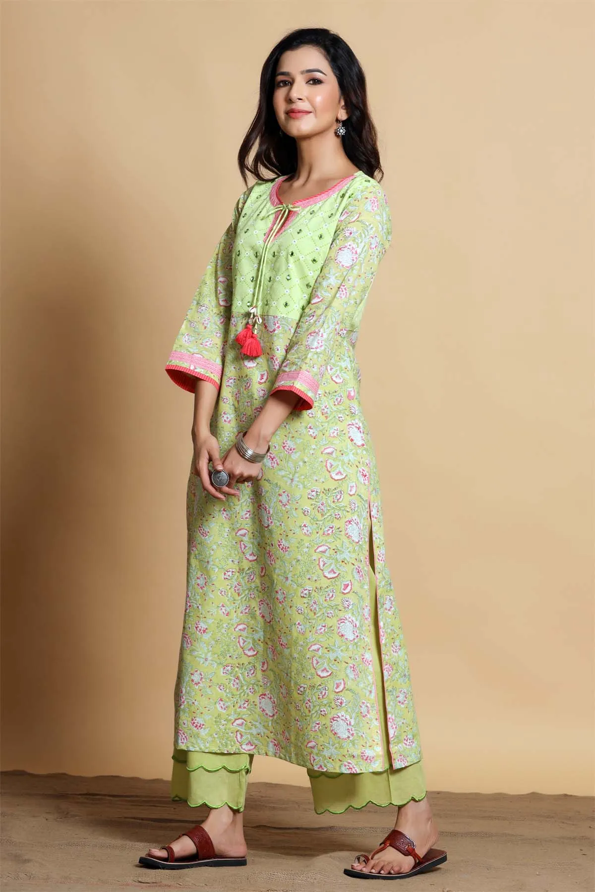 Kurta/Dupatta set in Lime green color