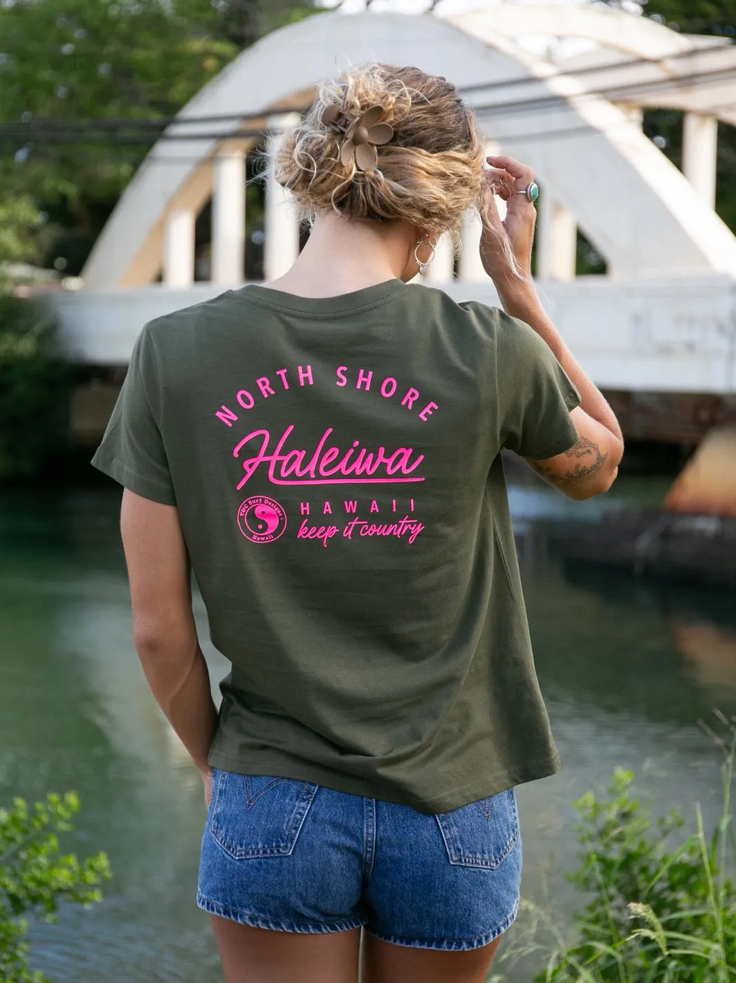 T&C Surf North Shore Classic Neon Basic Tee