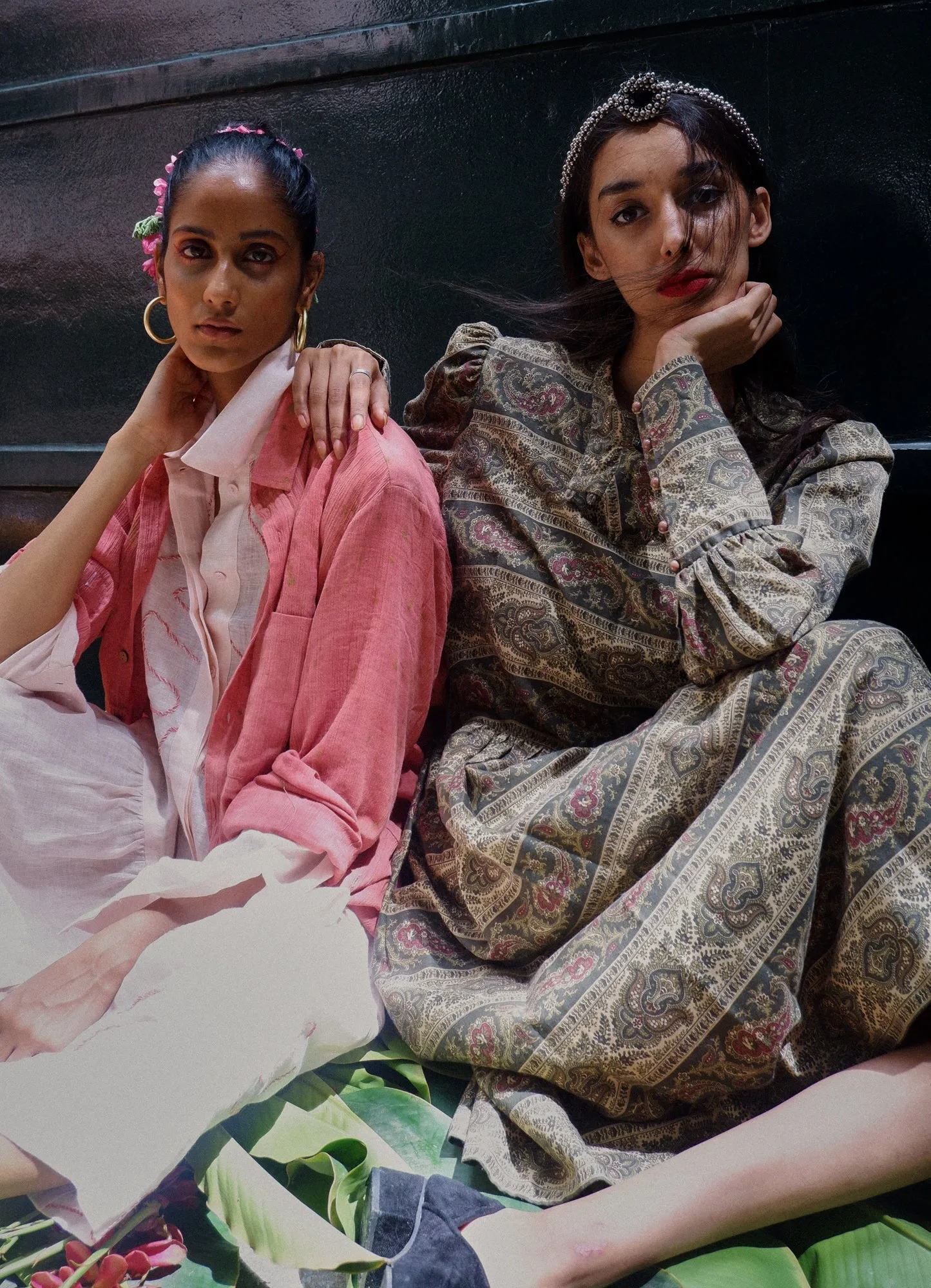 Vintage: 1970s paisley dress by Victor Costa